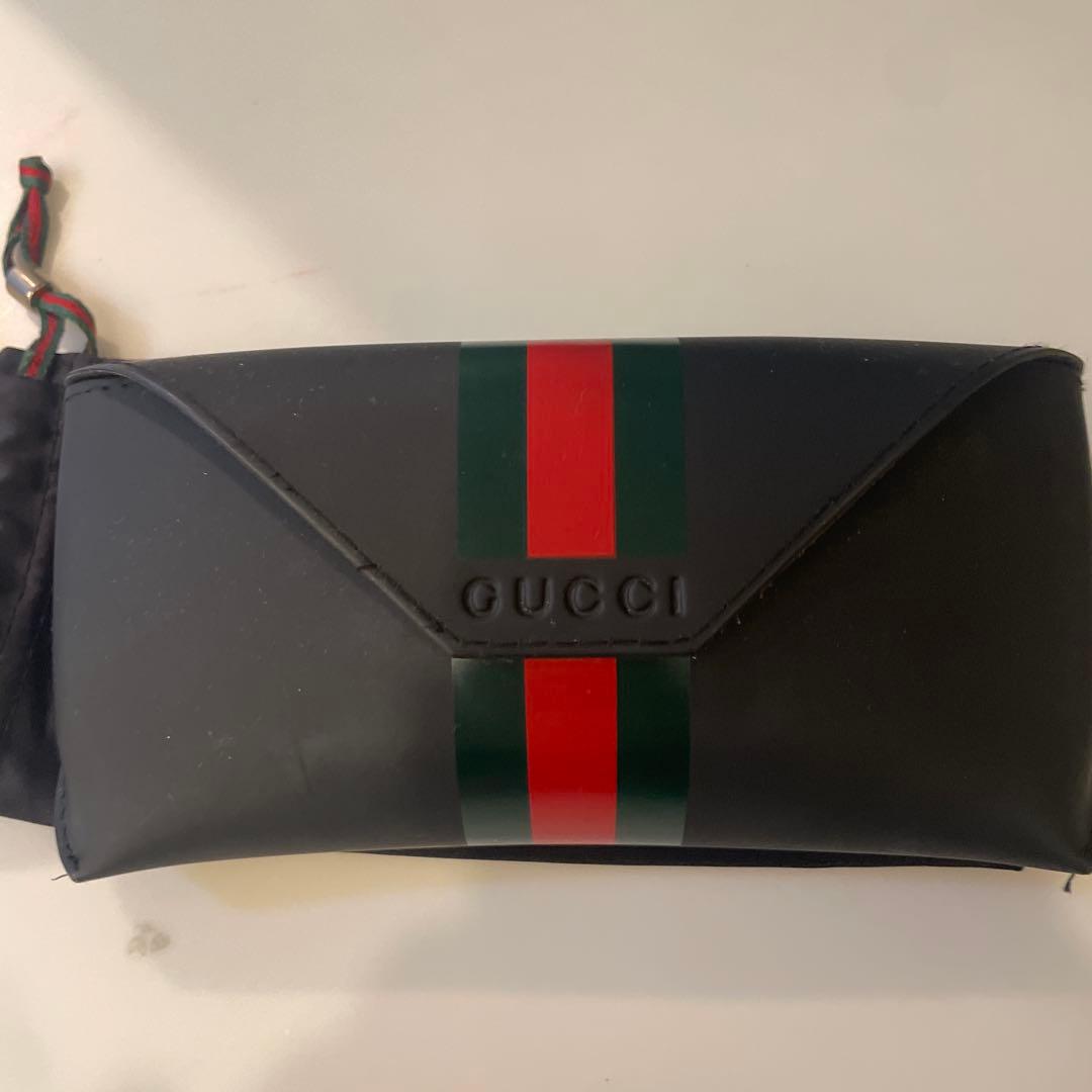 【美品】GUCCI ブラックサングラス ケース付き