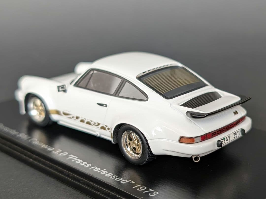 スパーク 1/43 ポルシェ 911 カレラ 3.0 プレスリリース 1973