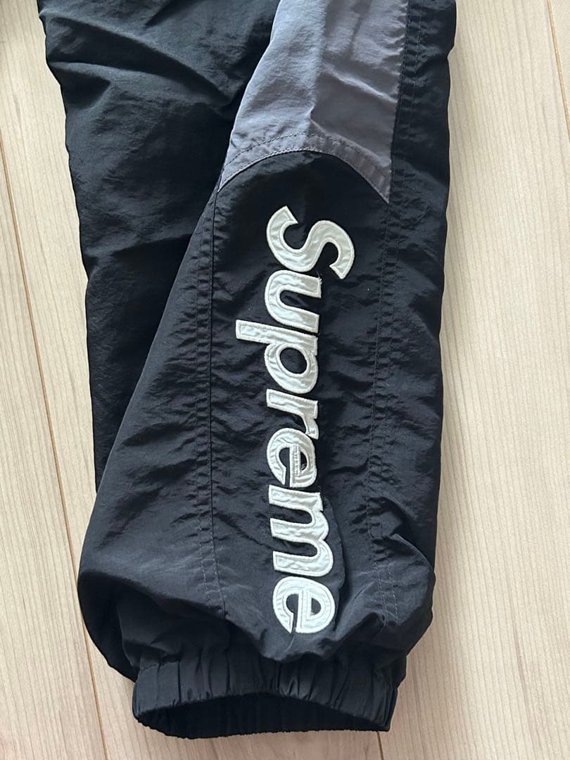 Supreme／パンツ