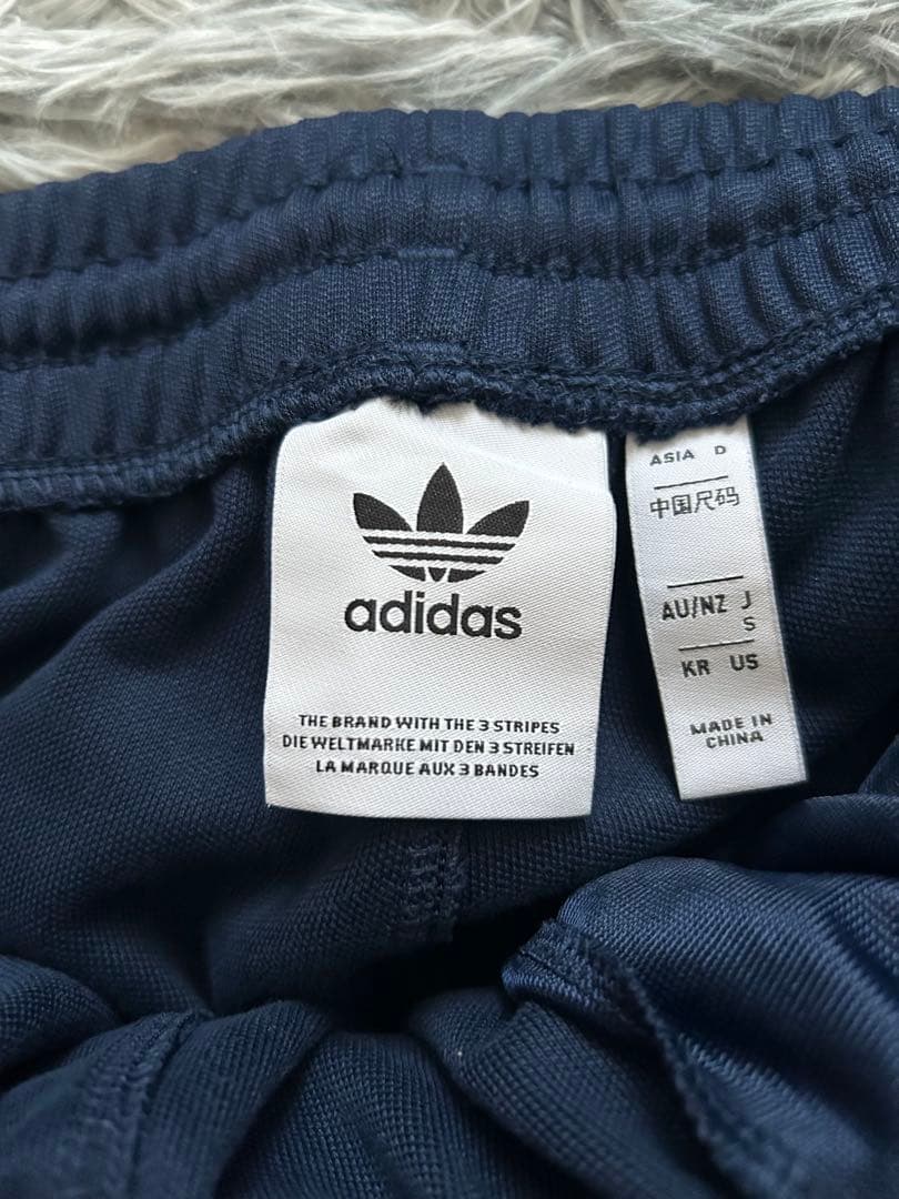 ウォーキング・ランニングウェア adidas / BAGGY FIT FIREBIRD TRACKPANTS