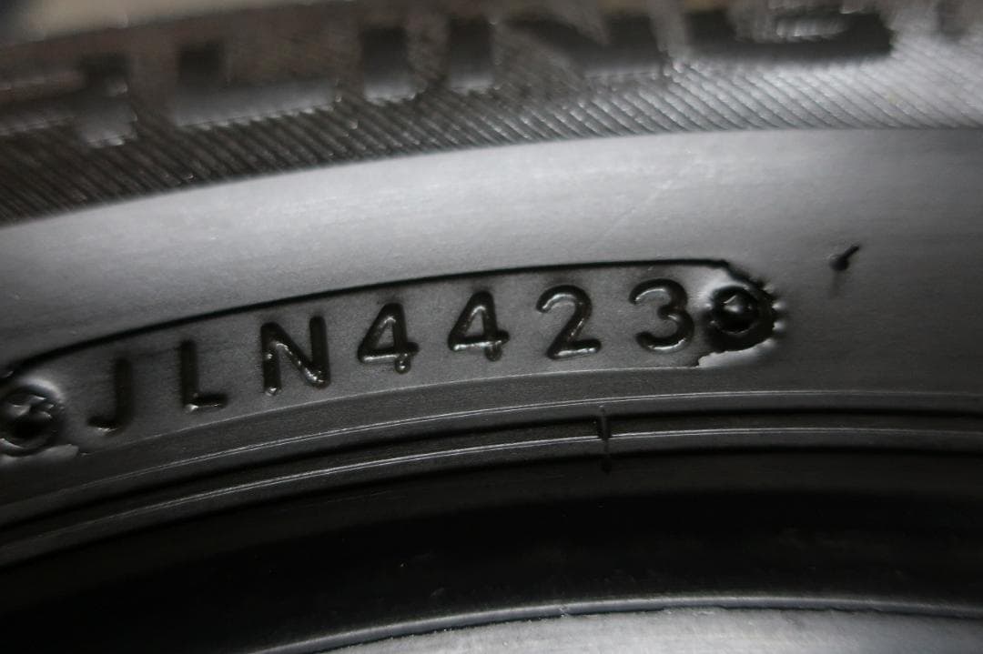 2023年　ブリヂストン製　セイバーリング　SL101　175/65R15　国産