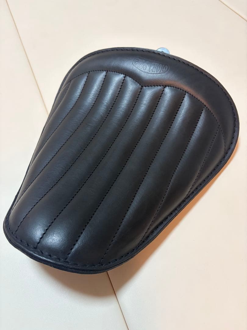 ENDS CUOIO スポーツスター用　レザーシート