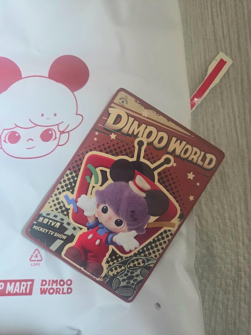 e*n様 オークションシークレット DIMOO WORLD ビニールプラッシュキ