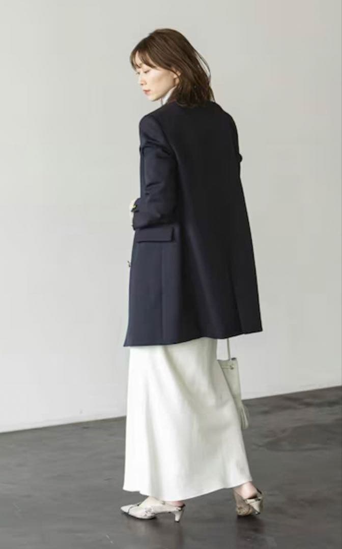 ピークドロングジャケット