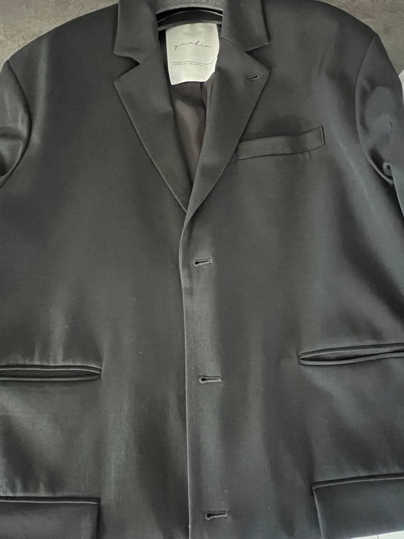 【値下げ】qualia クオリア signature jacket deres