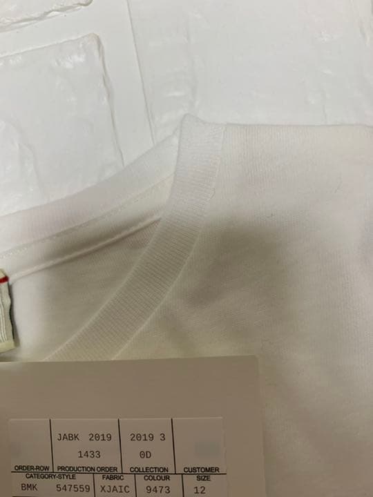 新品　タグ付き　GUCCI  Tシャツ　キッズ　レディース