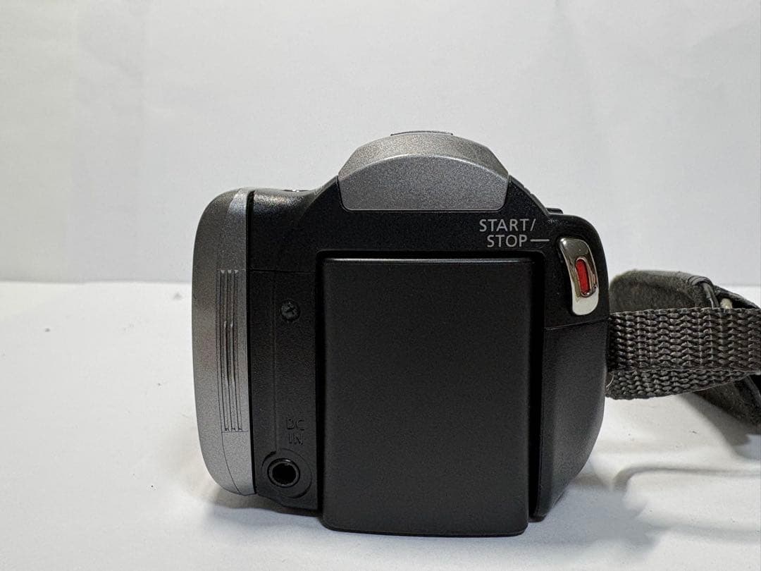 Canon iVIS HF M31 ビデオカメラ 本体 動作確認済み