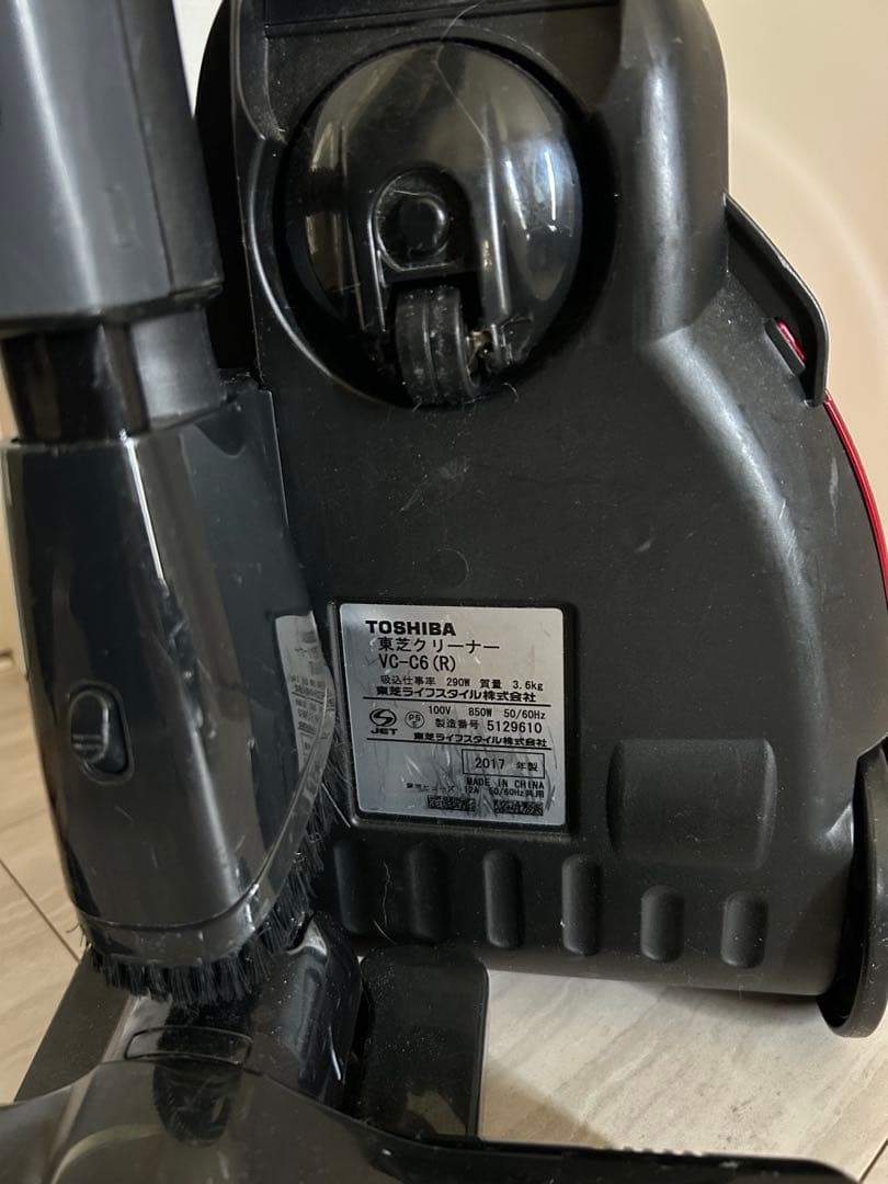 東芝 掃除機 VC-C6(R) サイクロン 軽量 レッド　2017年製