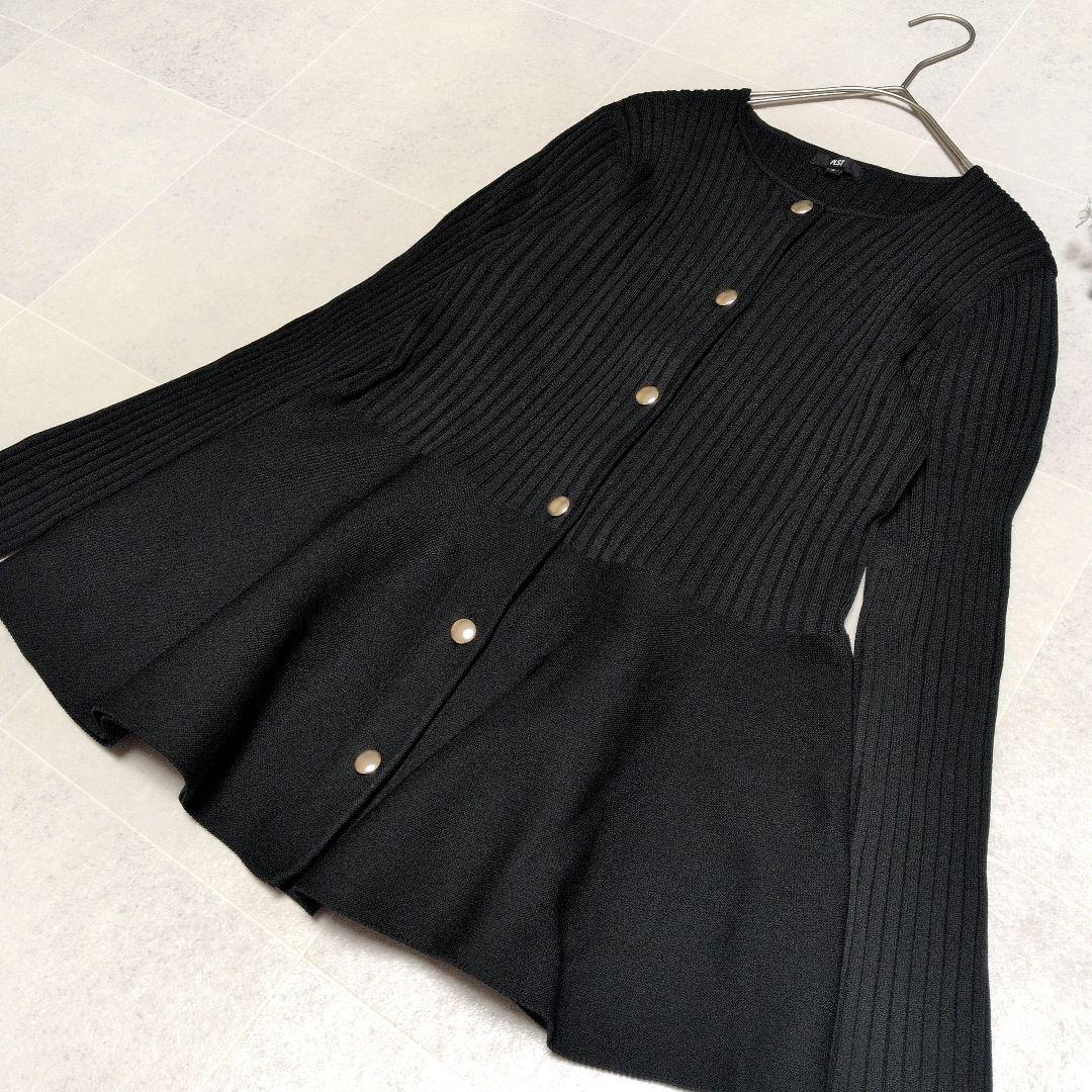 美品✨PLST ホールガーメントぺプラムカーディガン　S 　ブラック