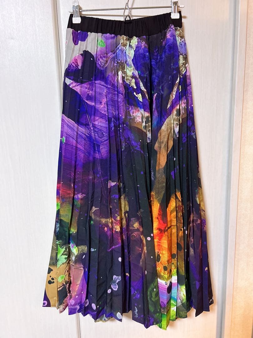 スカート EVANGELION Graffiti Pleated Skirt