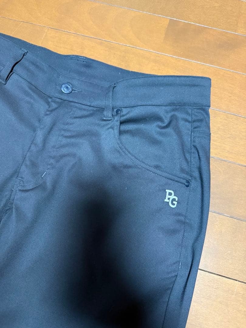 PEARLY GATES 超美品ブラック スリムフィットパンツ　サイズ5