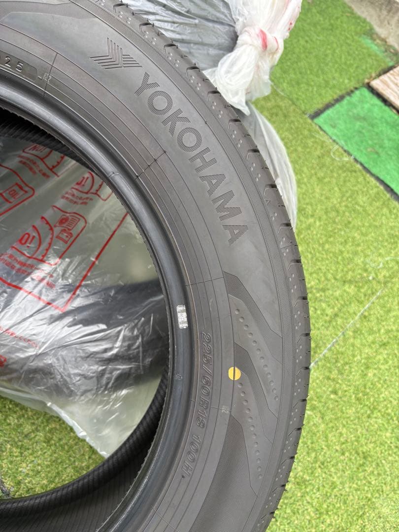 40アルファード新車外し　25年製YOKOHAMA 18インチタイヤ 4本セット