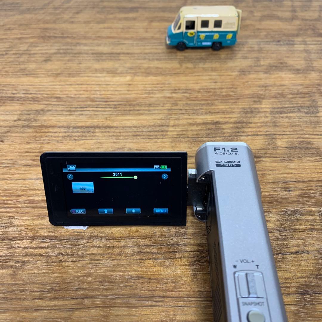 正規品 JVC Everio エブリオ GZ-V590 美品　上位 モデル