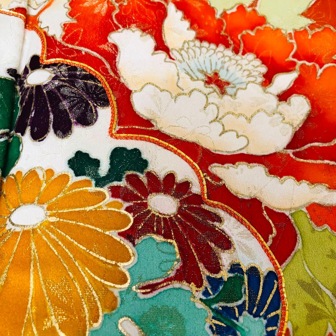 正絹振袖フルセット‼️愛らしいクリーム豪華絢爛菊梅薔薇金糸刺繍見惚れる⭐︎金彩金箔