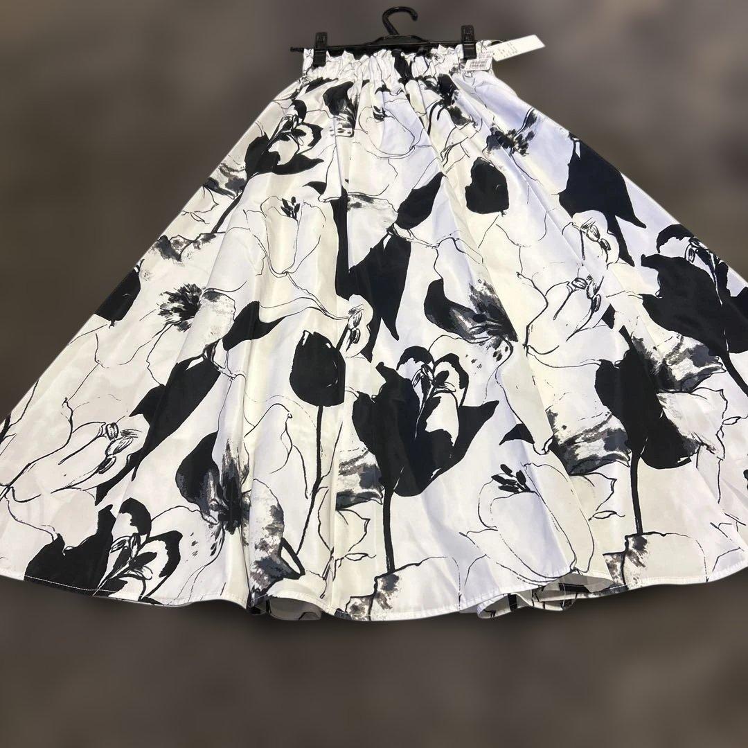 【新品】FENNEL（フェンネル）アートフラワーフレアスカート ロングスカート