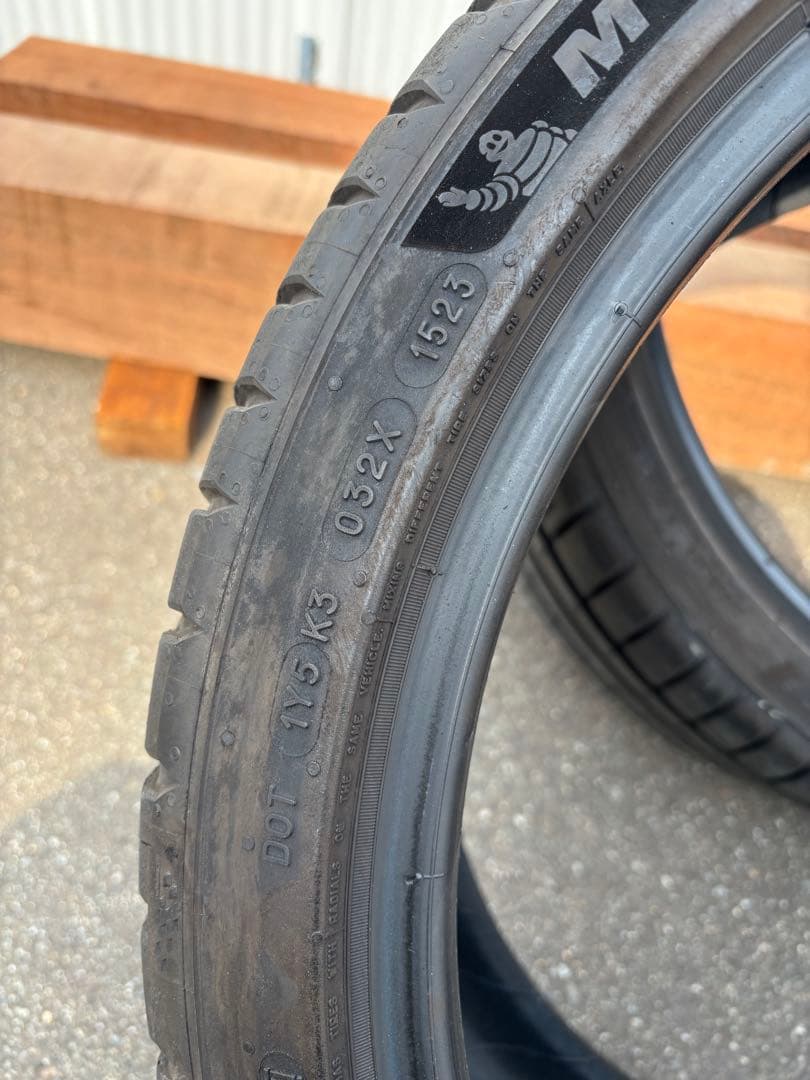 MICHELIN 245/35ZR19 タイヤ 4本セット　2023年製