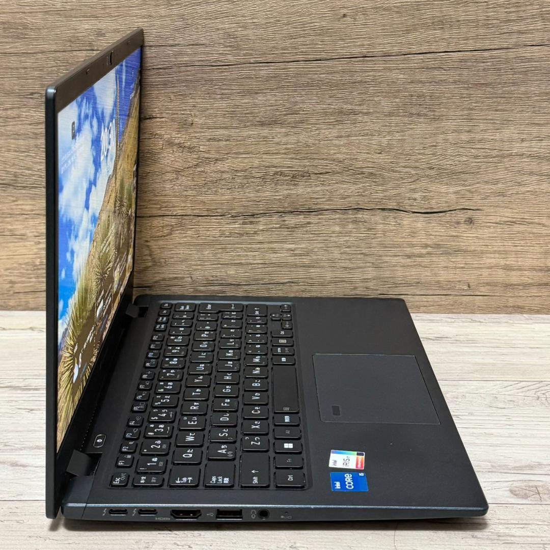 高性能！ dynabook G83HU 第11世代Core i5 16GB