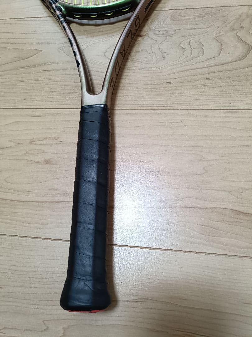 BLADE 98 V8 G2 16×19 Wilson