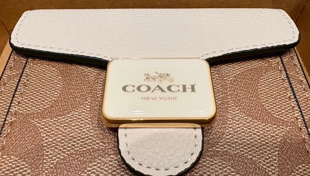 COACH コーチ 二つ折り財布 ブラウン/ホワイト