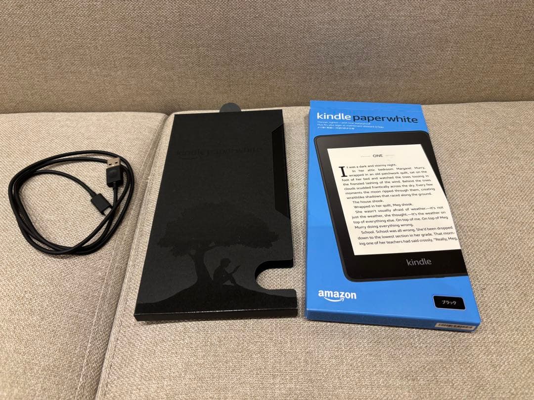 K*n様 【未使用/美品】Kindle Paperwhite 本体、USBケーブ