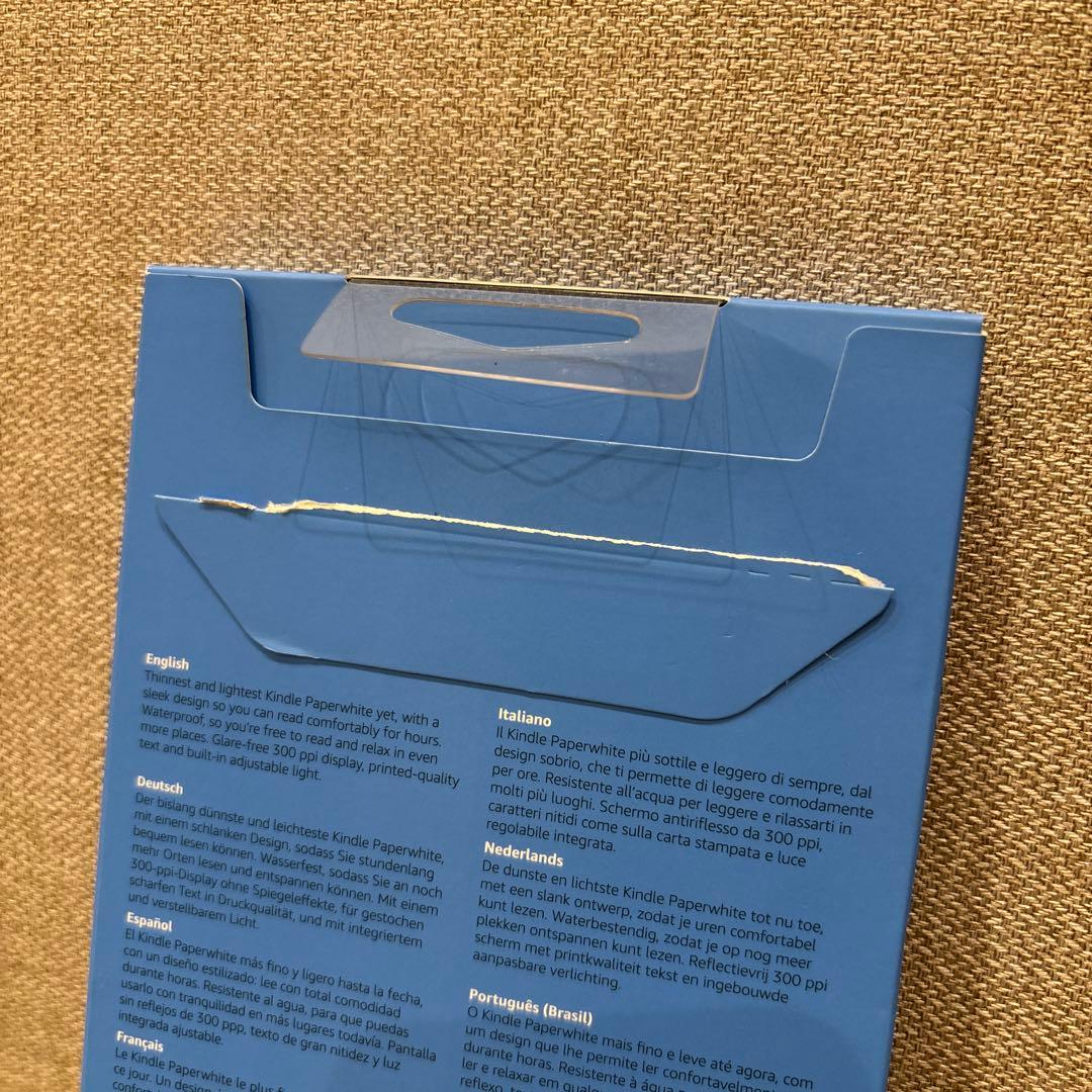 K*n様 【未使用/美品】Kindle Paperwhite 本体、USBケーブ