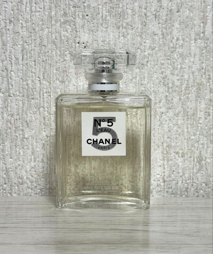 シャネル N°5 ロー　オードゥトワレット　100ml