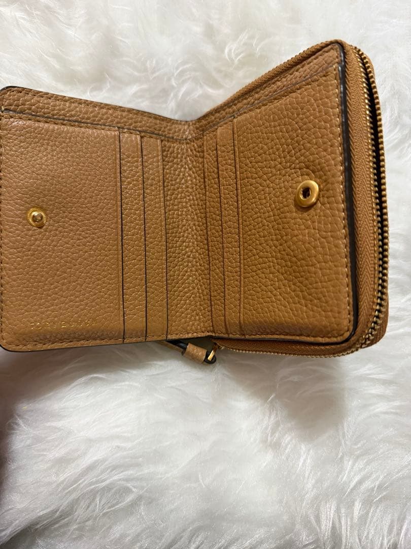 Tory Burch ブラウンレザー二つ折り財布