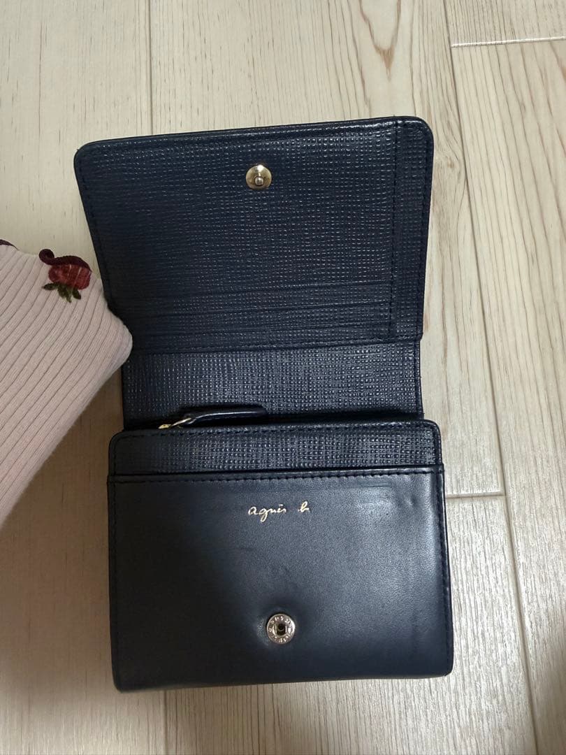 agnes b. ネイビー 二つ折り財布
