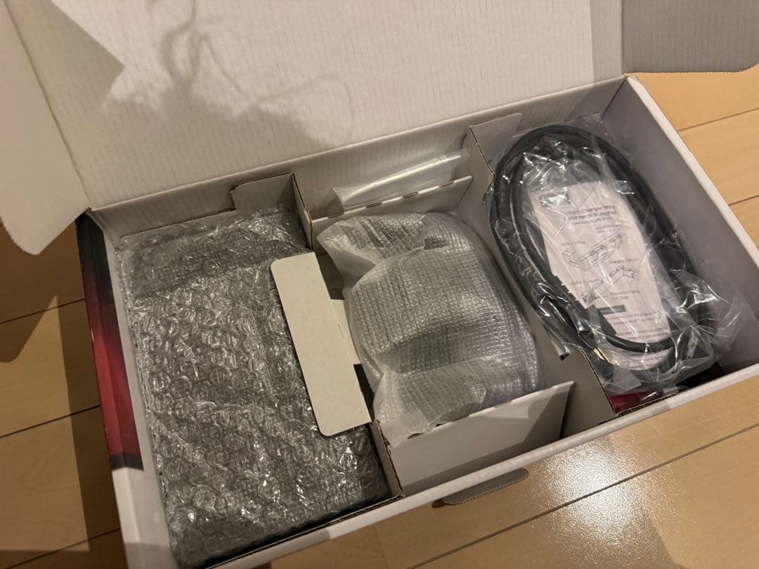 美品　Nintendo Switch 本体　フィルム、箱付