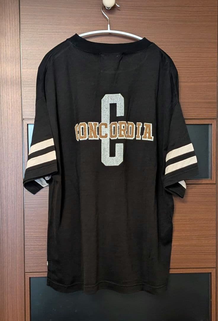 REMI RELIEF/レミ レリーフCONFORM TEE