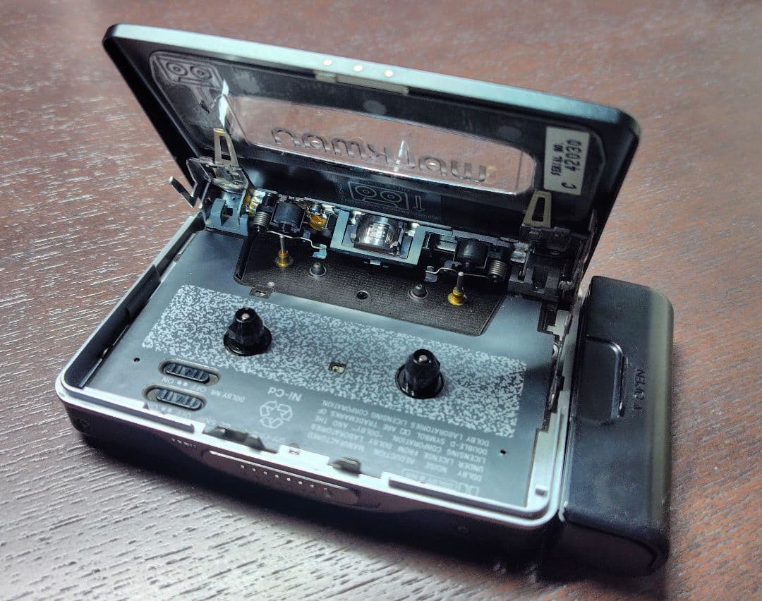 SONY カセットウォークマン WM-EX811 純正電池BOX付