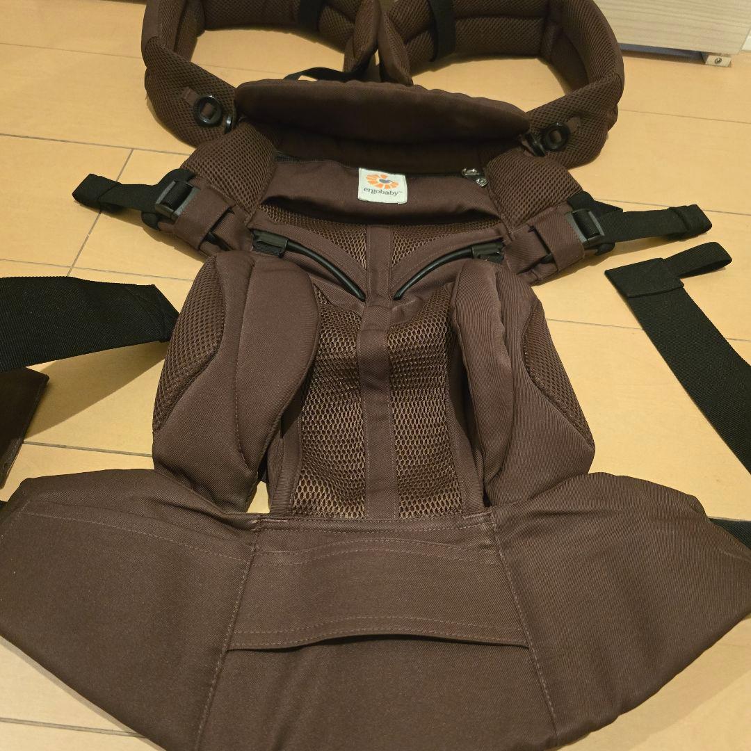 Ergobabyオムニ360ブラウン人気の限定色