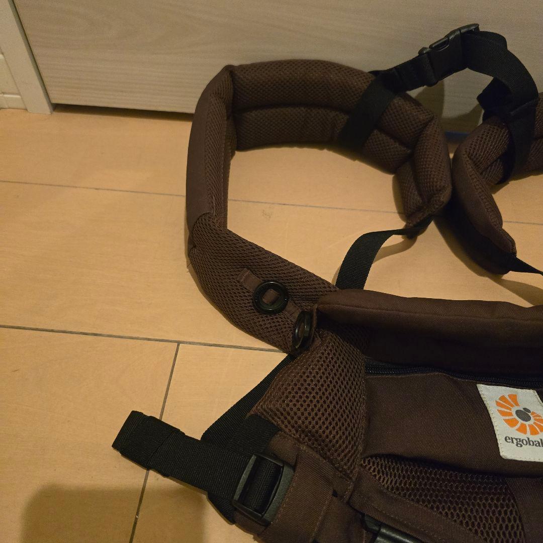 Ergobabyオムニ360ブラウン人気の限定色