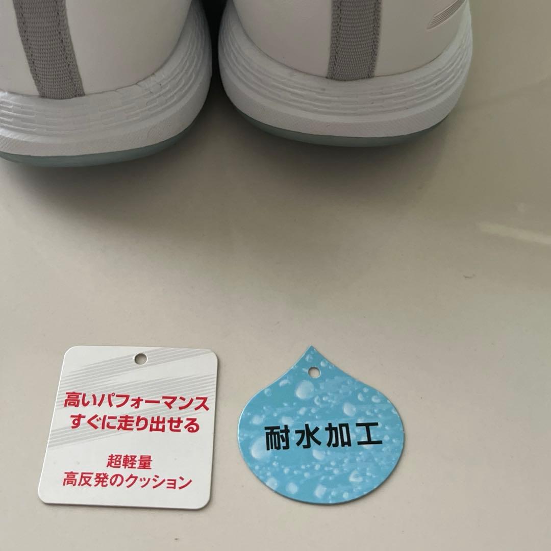 スケッチャーズGOLF 新品未使用　ホワイト　24
