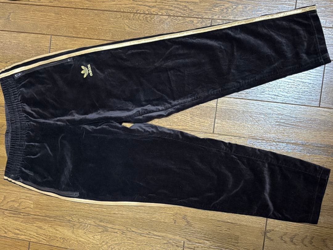 adidas×Beauty&Youth別注 ベロア トラックパンツ