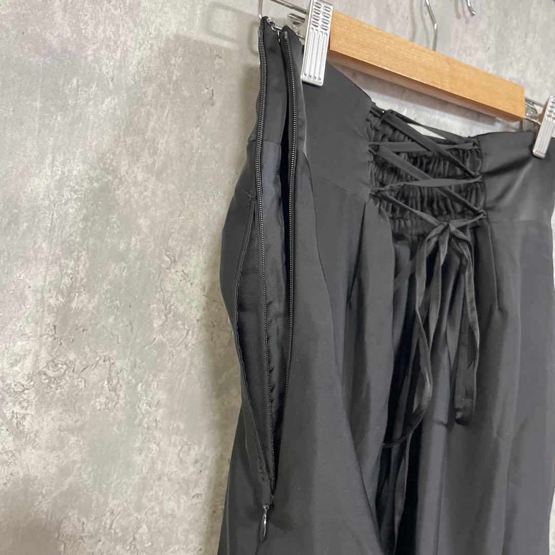 Mavie..7 メヴィセットゥ　後ろレースアップサテンタックスカート　Mサイズ