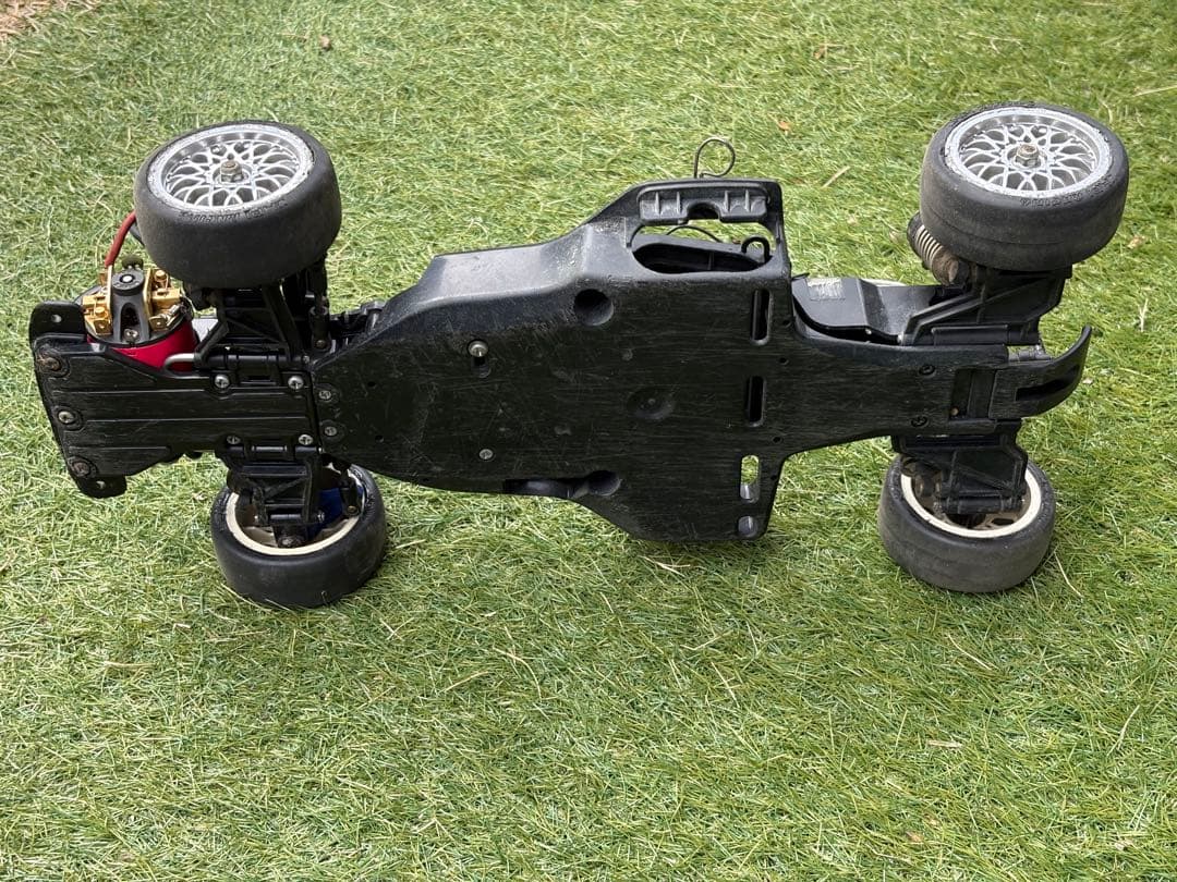 タミヤ　ツーリングカー　FFモデル