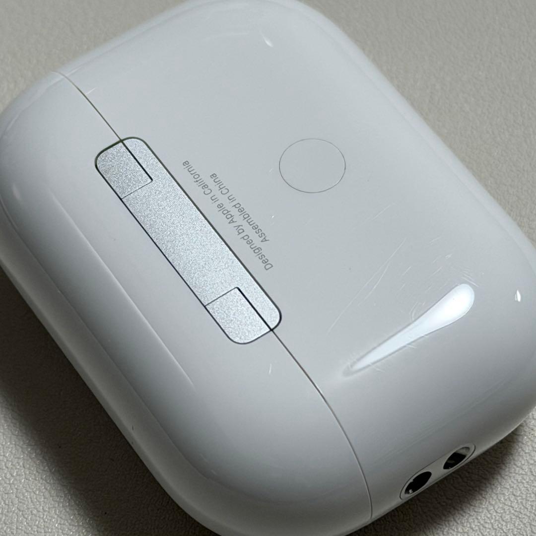 【美品】 Apple AirPods Pro 2 Lightning