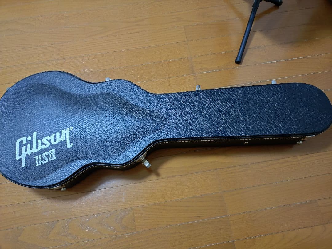 Gibson レスポールトラディショナル サンバースト