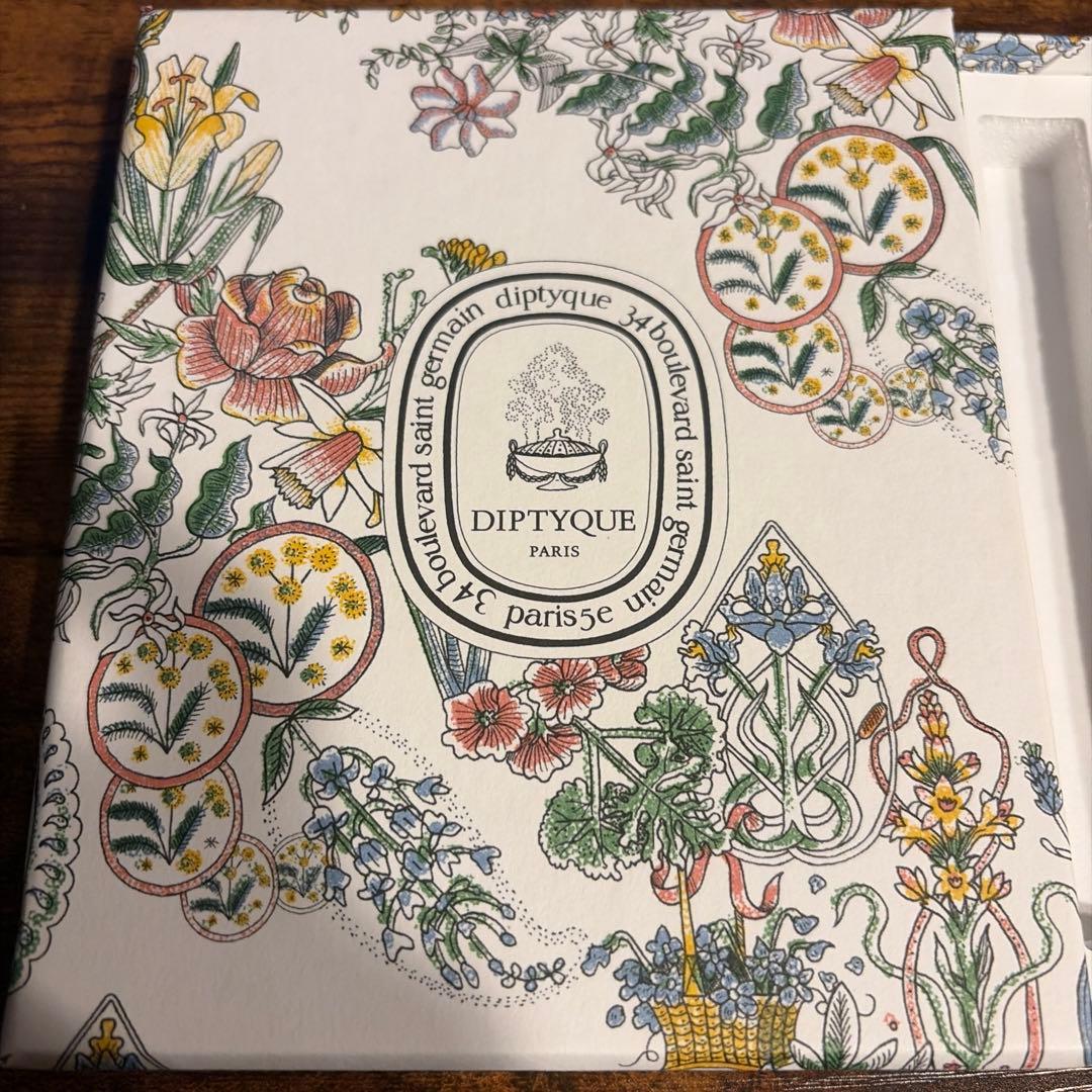ぼ*る様 【限定品】diptyque 香水セット2本