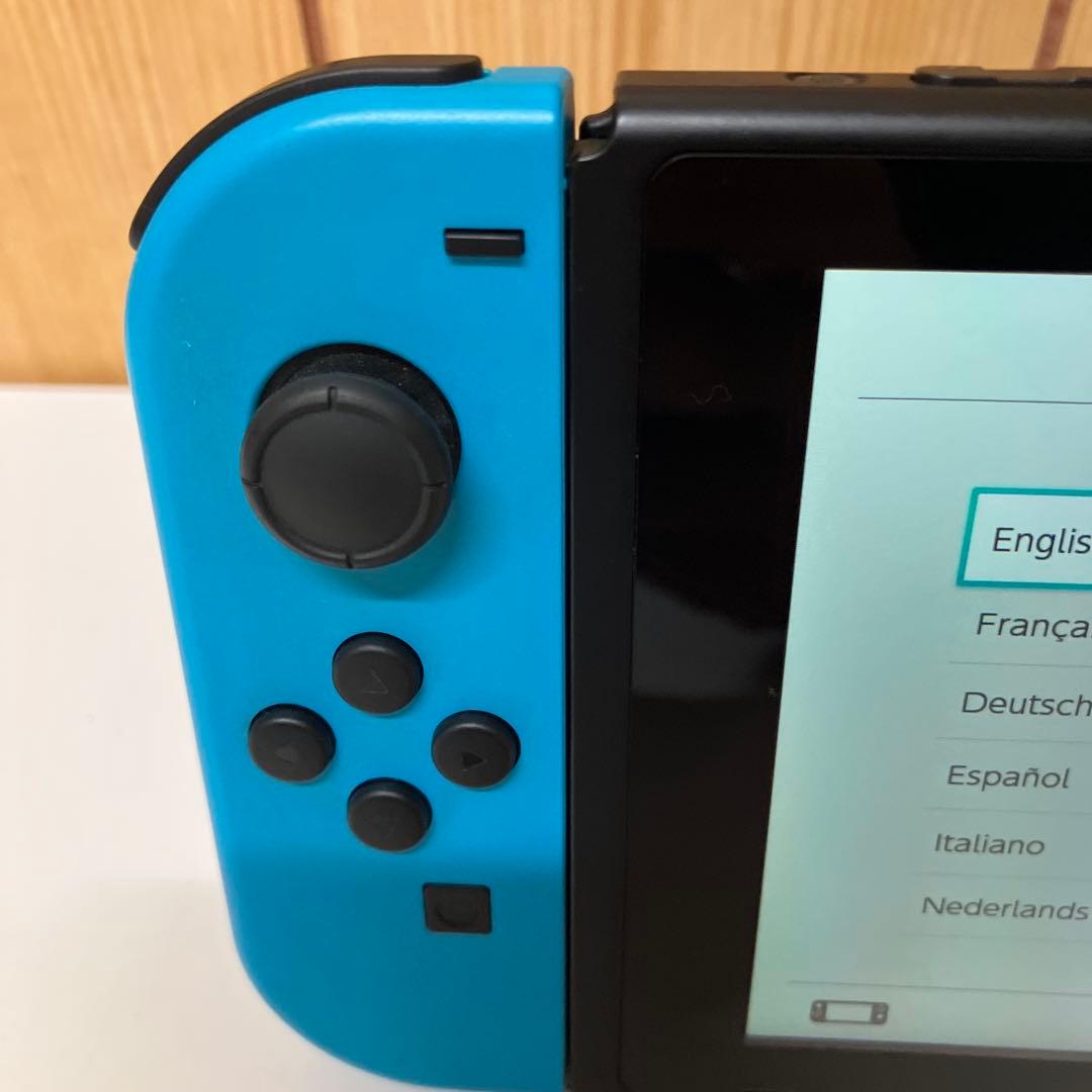 E107 任天堂 Switch HAC-001（-01) 本体 バッテリー強化版