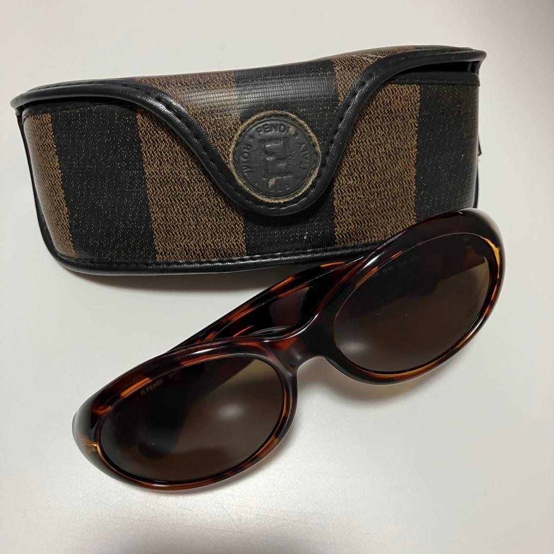 FENDI フェンディ サングラス べっ甲ブラウン　ケース付き