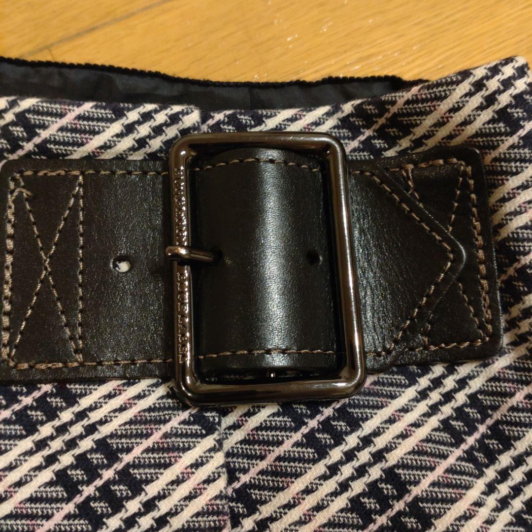 バーバリーブルーレーベル ノバチェック キュロット ベルト 刻印入