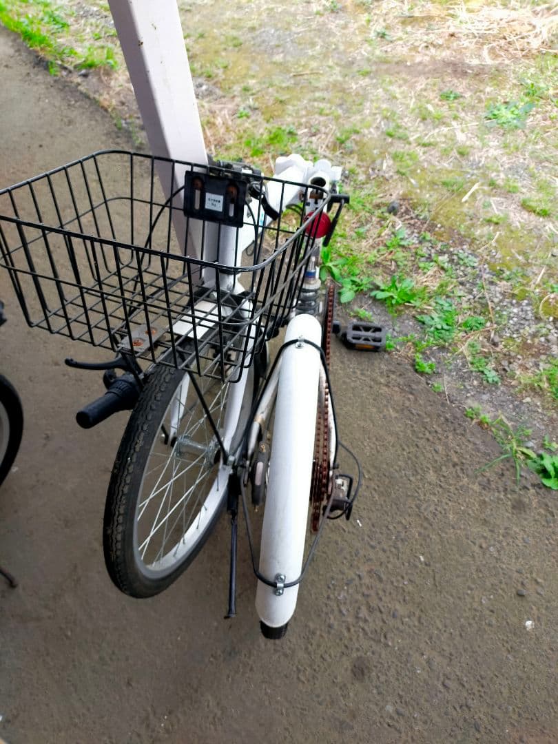 送料込み 防犯登録なし 折りたたみ自転車 後輪パンク バスケット付き