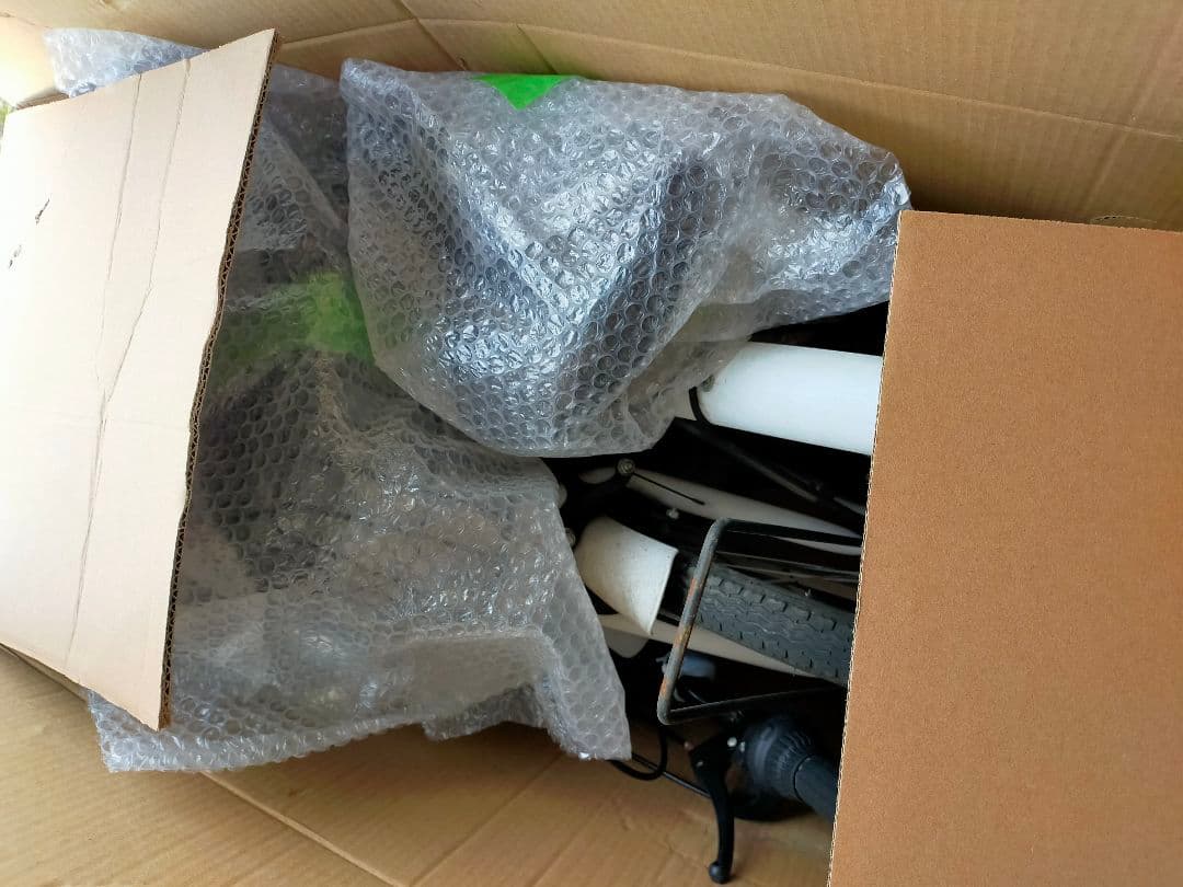 送料込み 防犯登録なし 折りたたみ自転車 後輪パンク バスケット付き