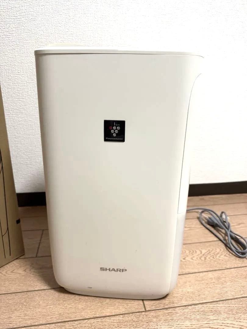 シャープ 加湿器 加熱気化式加湿機　 HV-P55-W