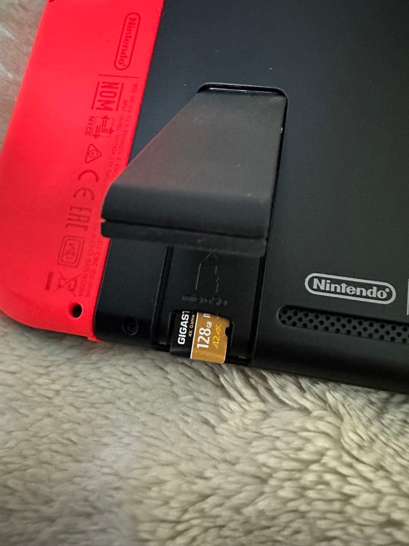 Nintendo Switch （付属品完備）、ホリパッド、proコン、ケース付