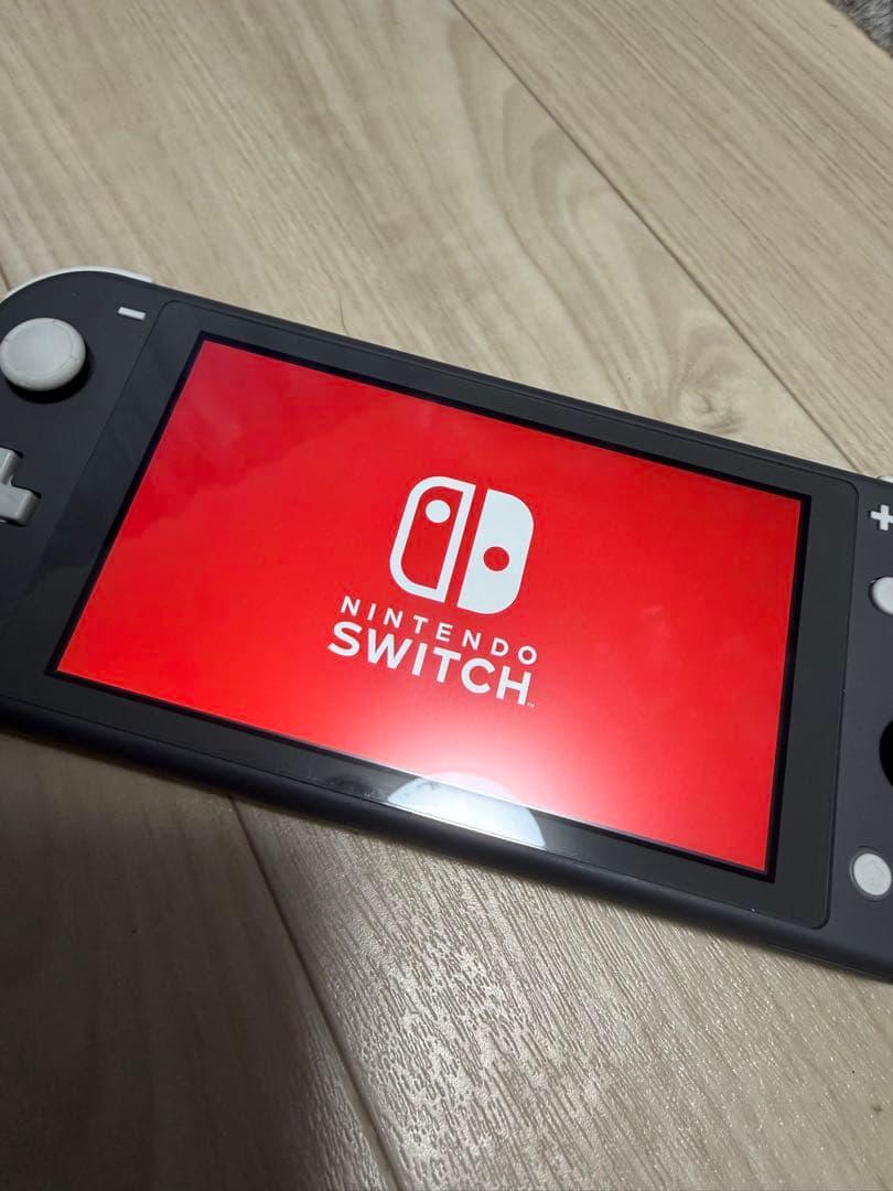 【中古】任天堂 スイッチ ライト HDH-001 ゲーム機 本体