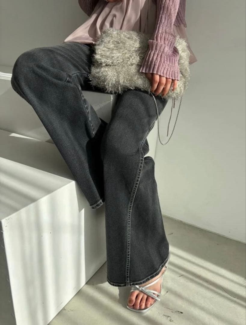 Sustainableストレッチフレアデニムパンツ