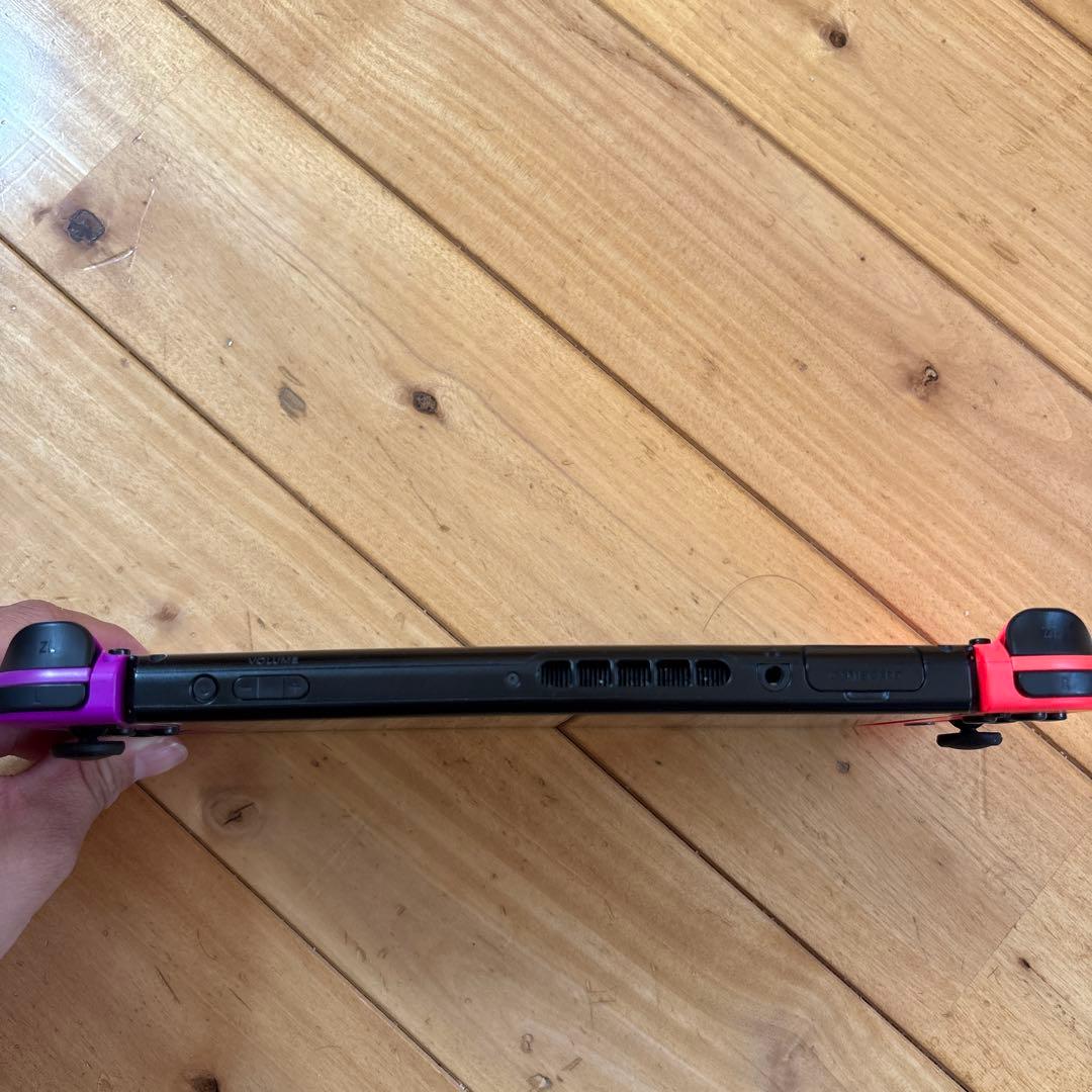 Nintendo Switch赤/紫